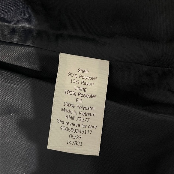 Women’s Croft & Barrow navy quilted vest size medium - Picture 5 of 5